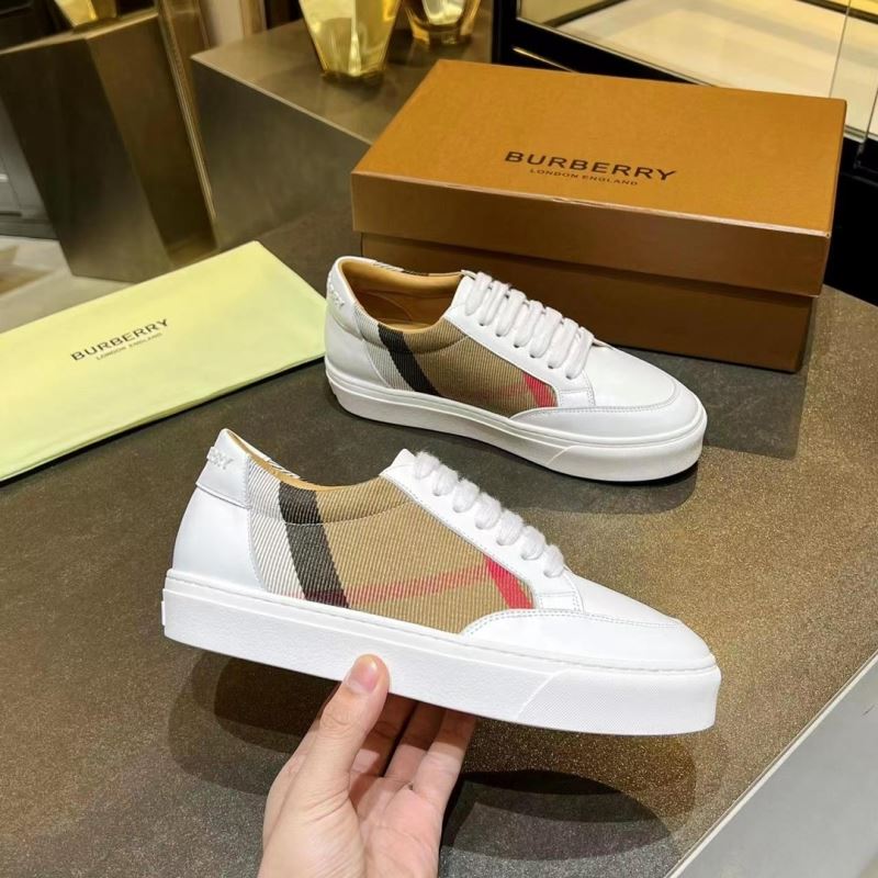 Burberry Low Shoes